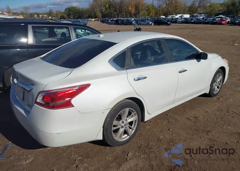 2013 Nissan Altima 2.5 Sv z USA, uszkodzony, nr VIN 1N4AL3AP7DN425013